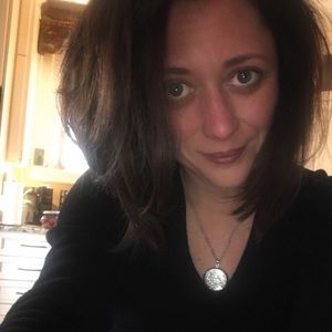 Meet your Posher, Jen